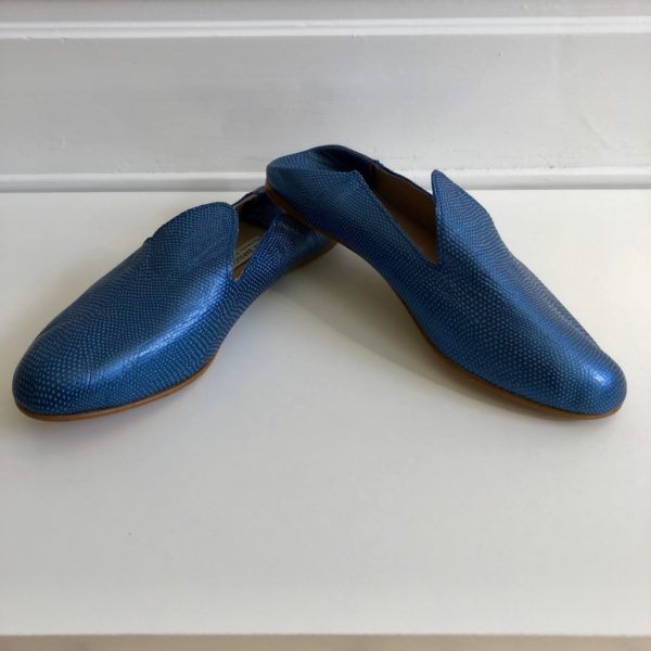HYPNOTIC BLUE
